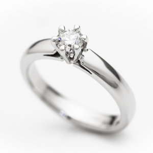 Klasičan soliter verenički prsten