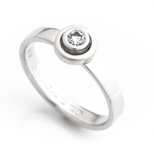 Vereničko prstenje sa dijamantom