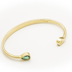 Čvrsta narukvica sa smaragdom